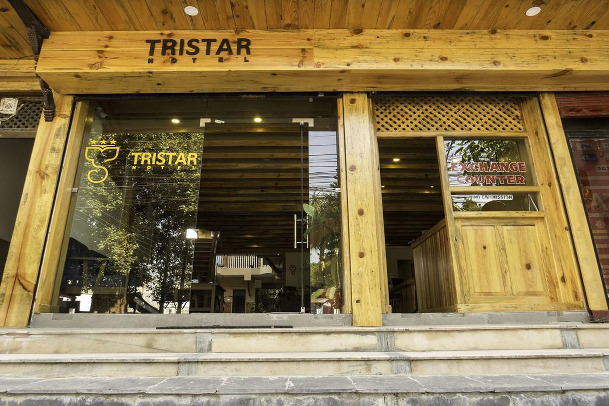 Tristar Hotel 포카라 외부 사진